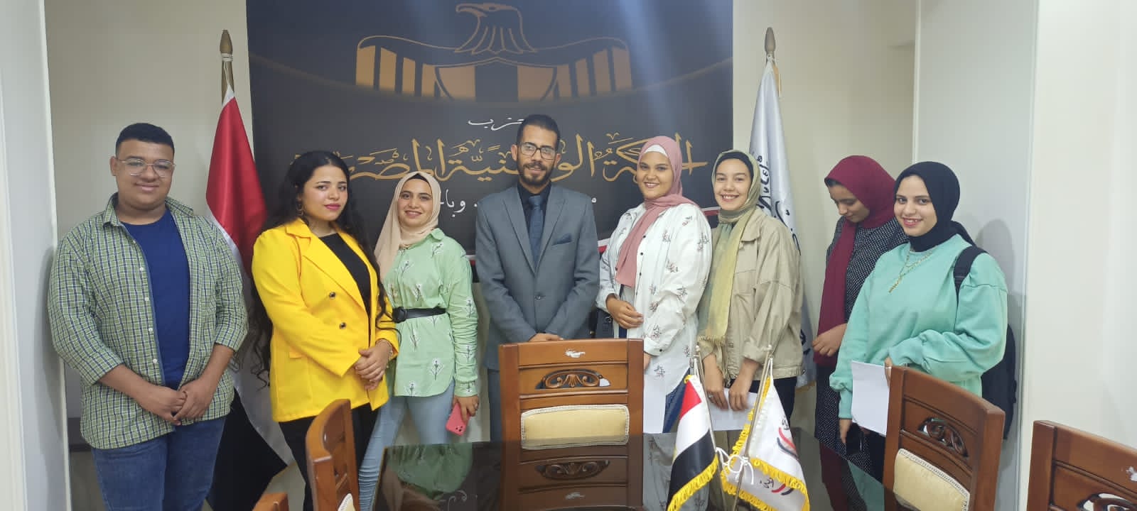 شرح مقررات طلاب كلية الحقوق بحزب الحركة الوطنية ببورسعيد.