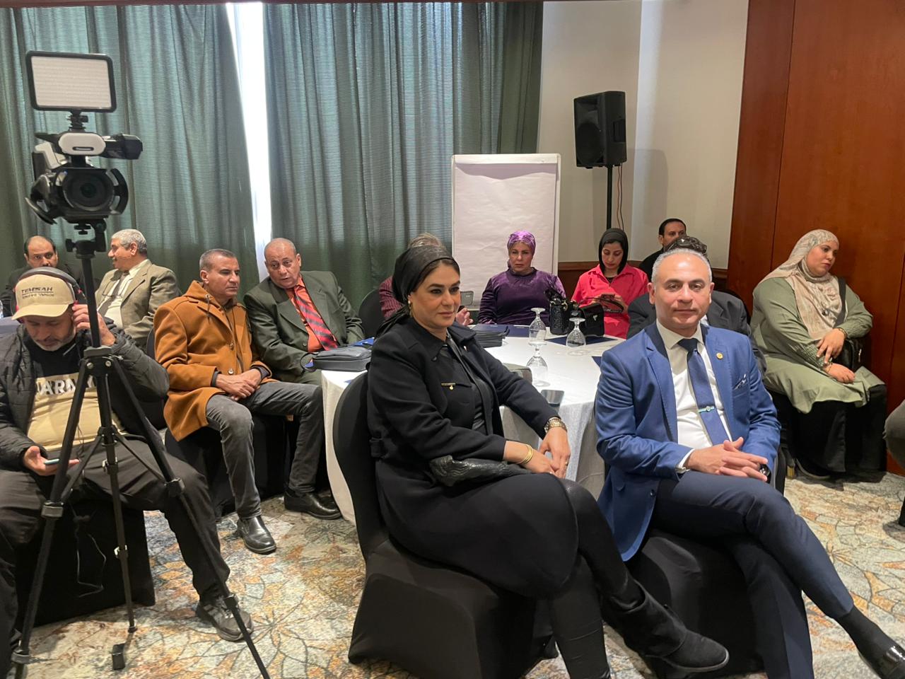  ندوة «رسالة السلام» حول أهمية الحفاظ على الأوطان بمعرض القاهرة الدولي للكتاب  (15)